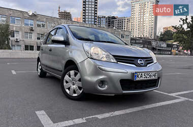 Хэтчбек Nissan Note 2011 в Чернигове