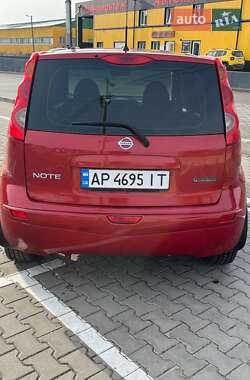 Хэтчбек Nissan Note 2008 в Киеве