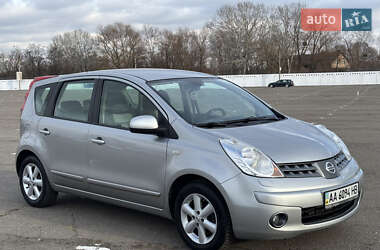 Хэтчбек Nissan Note 2007 в Киеве