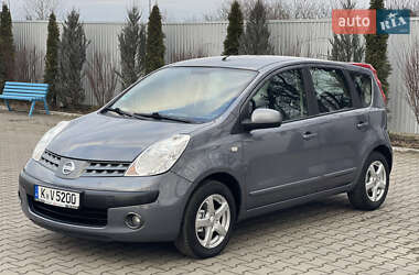 Хетчбек Nissan Note 2007 в Чернівцях