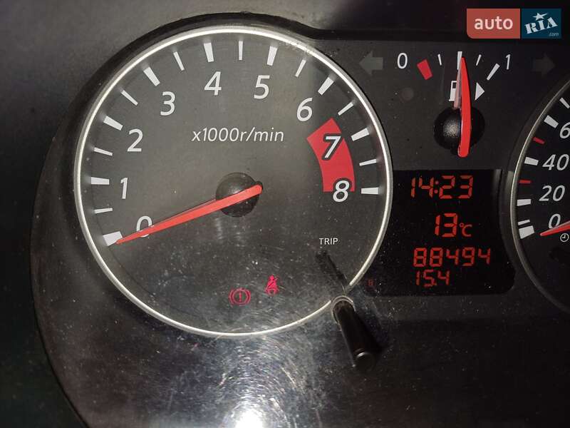 Хэтчбек Nissan Note 2012 в Полтаве
