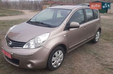 Хетчбек Nissan Note 2009 в Запоріжжі