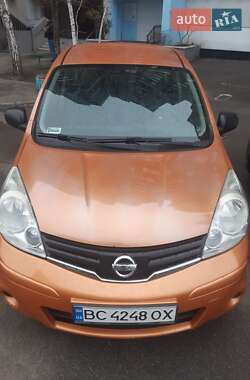 Хетчбек Nissan Note 2010 в Києві