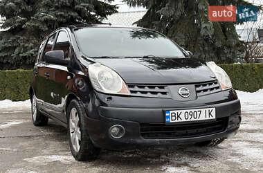 Хэтчбек Nissan Note 2006 в Кременце