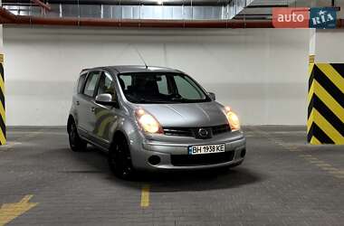 Хэтчбек Nissan Note 2006 в Одессе