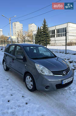 Хэтчбек Nissan Note 2013 в Харькове