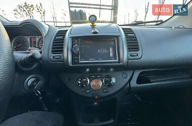 Хэтчбек Nissan Note 2006 в Червонограде