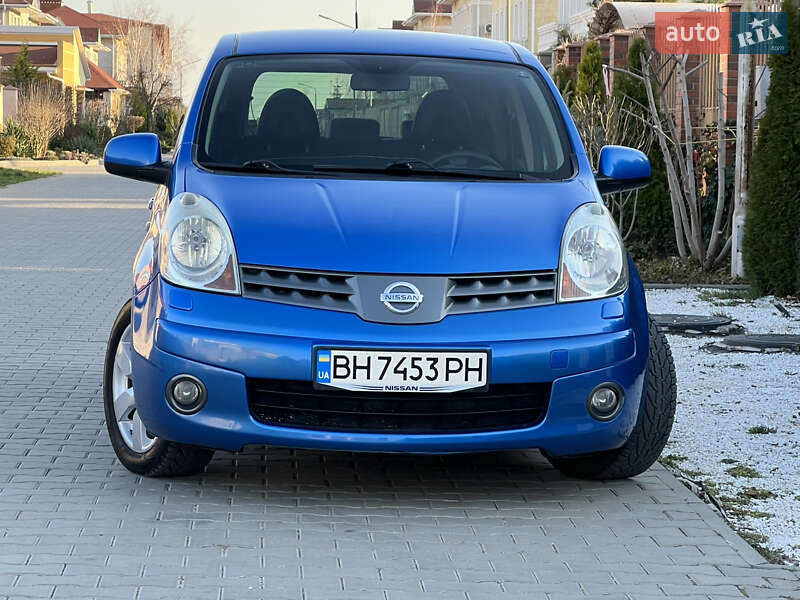 Хэтчбек Nissan Note 2007 в Одессе