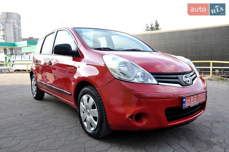 Хэтчбек Nissan Note 2009 в Львове