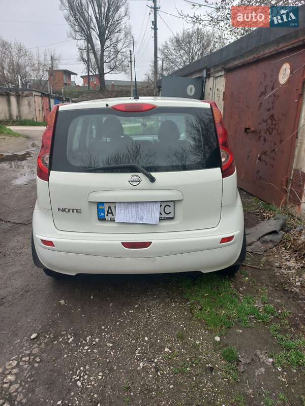 Хетчбек Nissan Note 2011 в Запоріжжі фото 18 Хетчбек Nissan Note 2011 в Запоріжжі