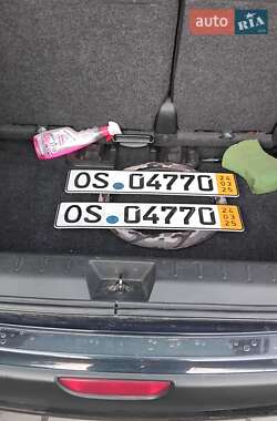 Хэтчбек Nissan Note 2006 в Черновцах
