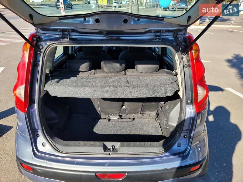 Хэтчбек Nissan Note 2007 в Одессе