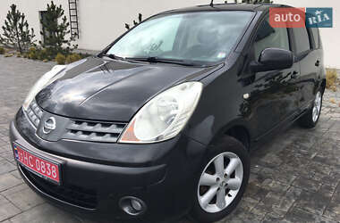 Хэтчбек Nissan Note 2007 в 