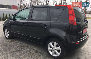 Хэтчбек Nissan Note 2007 в 