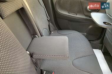 Хэтчбек Nissan Note 2007 в 