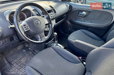 Хэтчбек Nissan Note 2006 в 