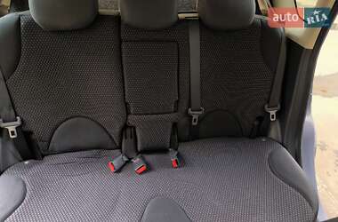Хэтчбек Nissan Note 2008 в 