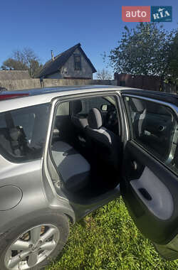 Хэтчбек Nissan Note 2007 в 