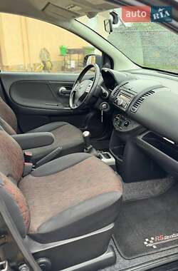 Хетчбек Nissan Note 2009 в 