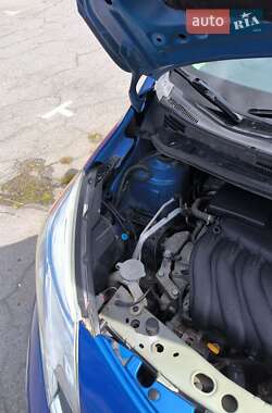 Хэтчбек Nissan Note 2014 в 