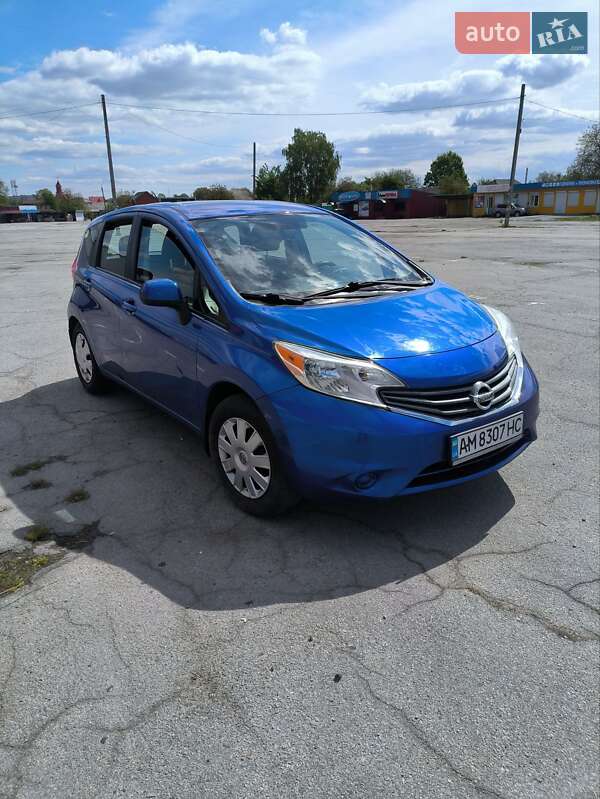 Хэтчбек Nissan Note 2014 в Звягеле