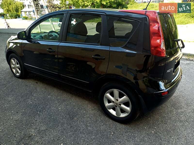 Хетчбек Nissan Note 2007 в Кам'янському