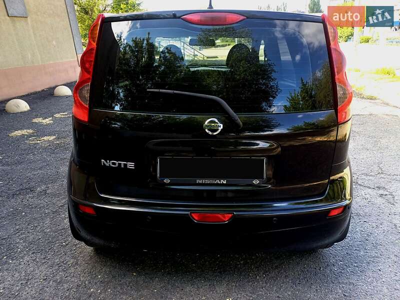 Хетчбек Nissan Note 2007 в Кам'янському