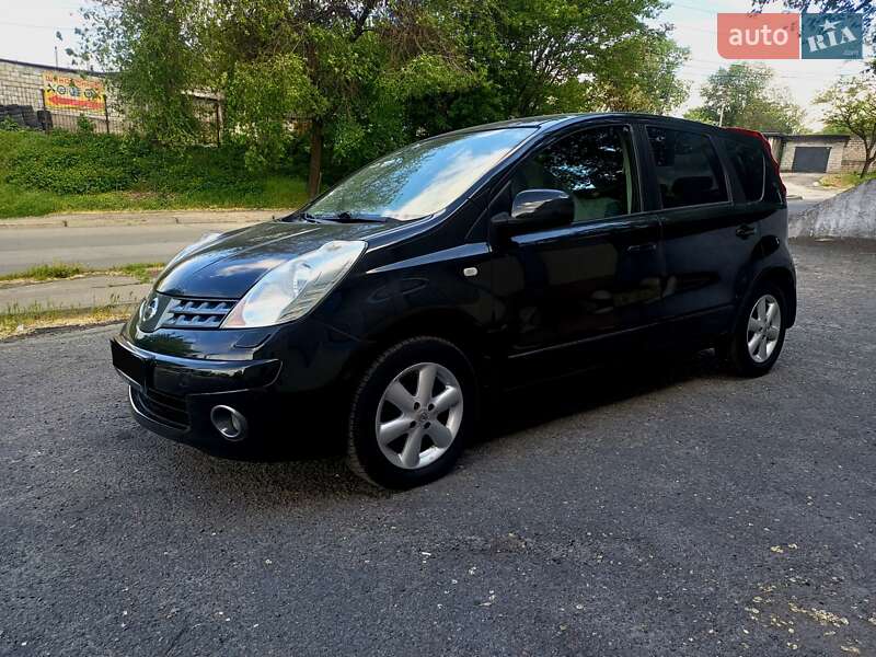 Хетчбек Nissan Note 2007 в Кам'янському