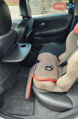 Хэтчбек Nissan Note 2008 в 