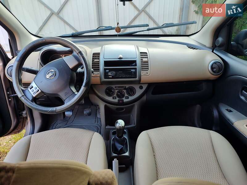 Хэтчбек Nissan Note 2007 в Одессе