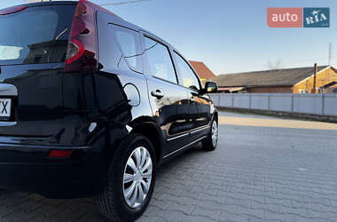 Хетчбек Nissan Note 2011 в 