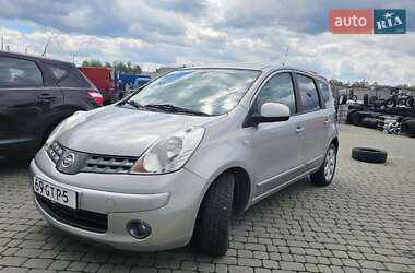 Хэтчбек Nissan Note 2008 в Черновцах
