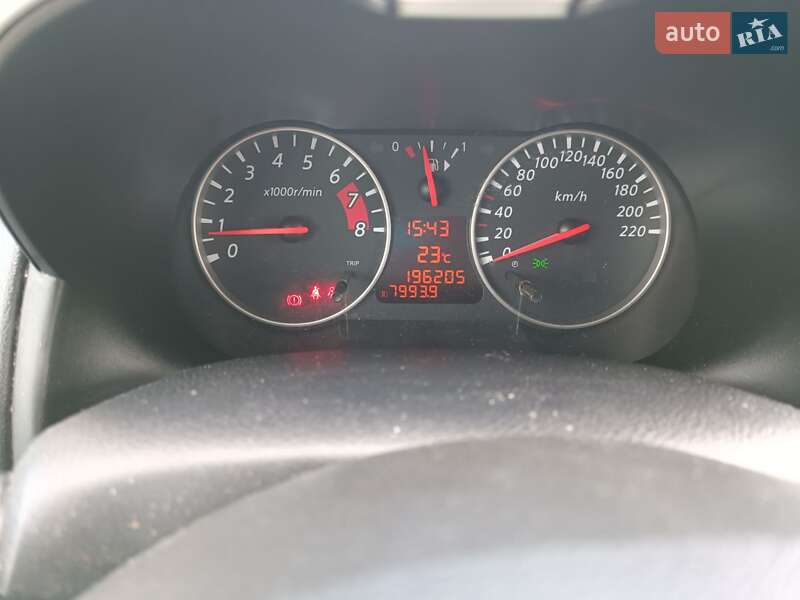 Хетчбек Nissan Note 2012 в Києві фото 13 Хетчбек Nissan Note 2012 в Києві