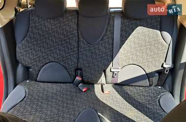 Хэтчбек Nissan Note 2008 в 