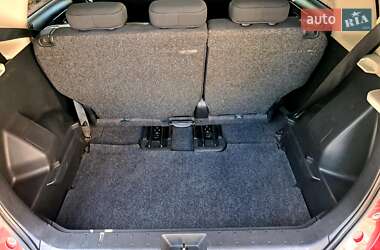 Хэтчбек Nissan Note 2008 в 