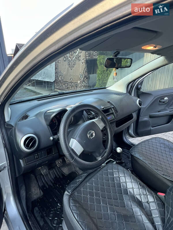 Хэтчбек Nissan Note 2010 в Виннице