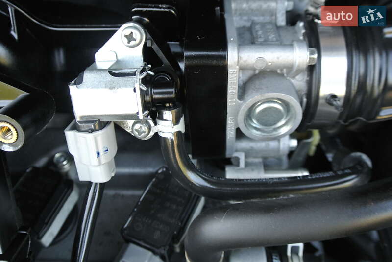 Хэтчбек Nissan Note 2009 в Черновцах