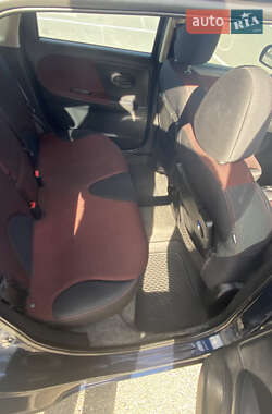 Хэтчбек Nissan Note 2007 в 