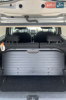 Хэтчбек Nissan Note 2012 в Киеве