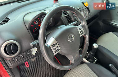 Хетчбек Nissan Note 2010 в 