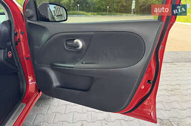 Хетчбек Nissan Note 2010 в 