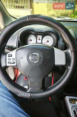 Хэтчбек Nissan Note 2007 в 