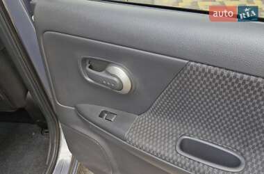 Хетчбек Nissan Note 2007 в 