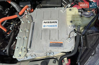 Хэтчбек Nissan Note 2016 в 
