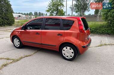 Хетчбек Nissan Note 2006 в 
