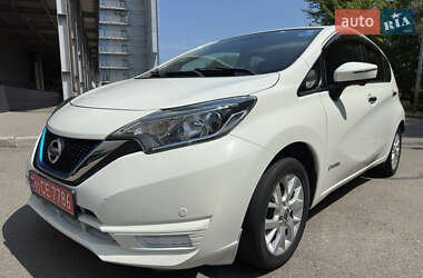 Хэтчбек Nissan Note 2019 в Киеве