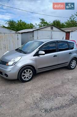 Хэтчбек Nissan Note 2008 в Вознесенске