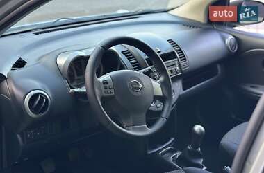 Хэтчбек Nissan Note 2006 в 
