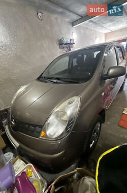 Хэтчбек Nissan Note 2008 в Кривом Роге