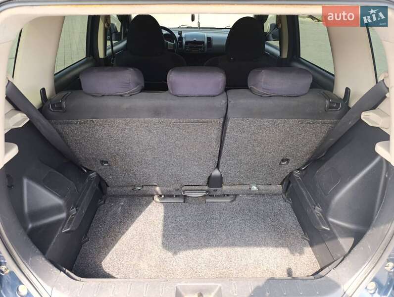 Хэтчбек Nissan Note 2006 в Львове
